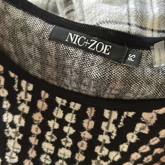 Nic+Zoe Patterned Lightweight Sweater Top Women's size PS - Picture 5 of 7